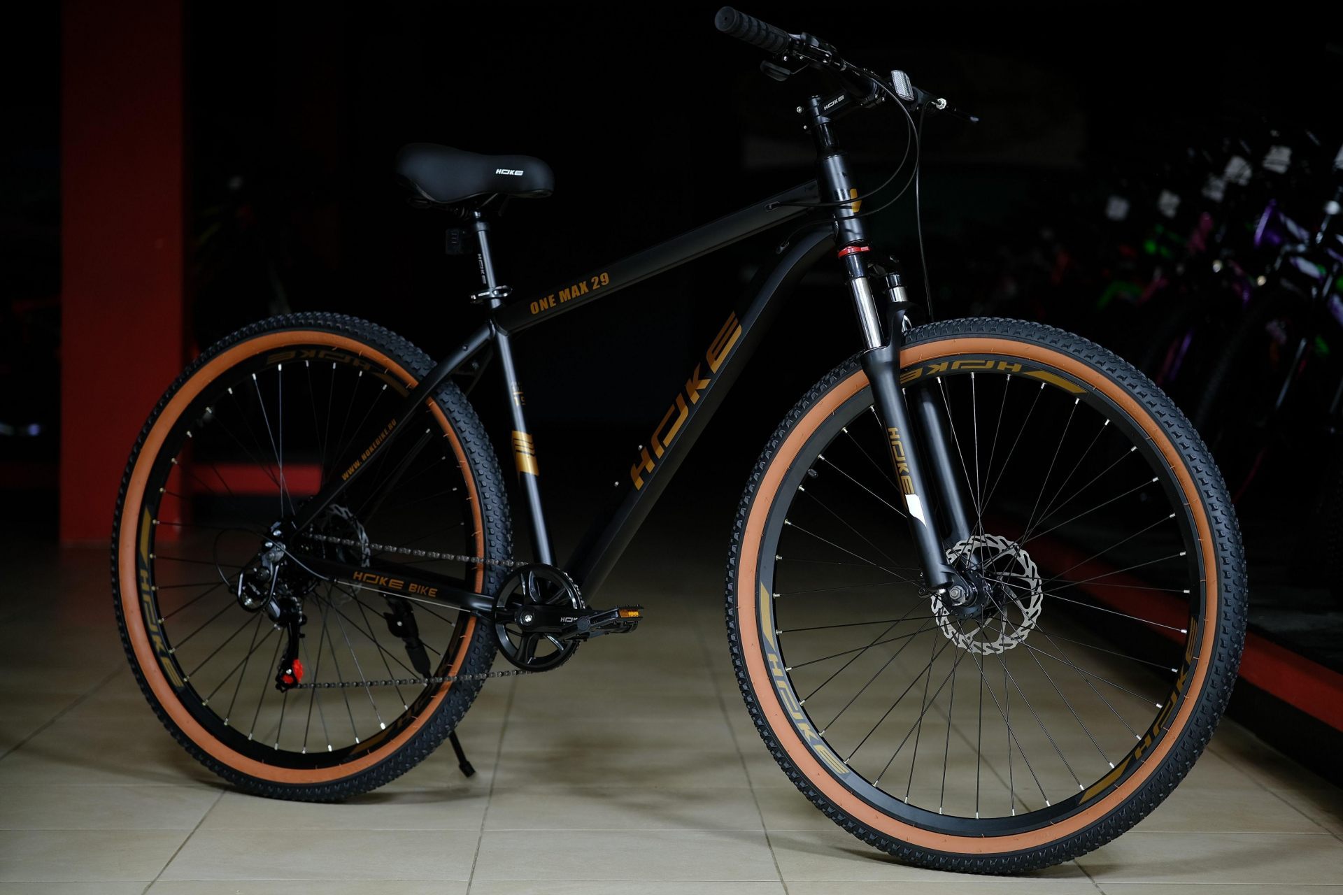 Велосипед HOKE ONE MAX 29 матовый чёрный-коричневый 21